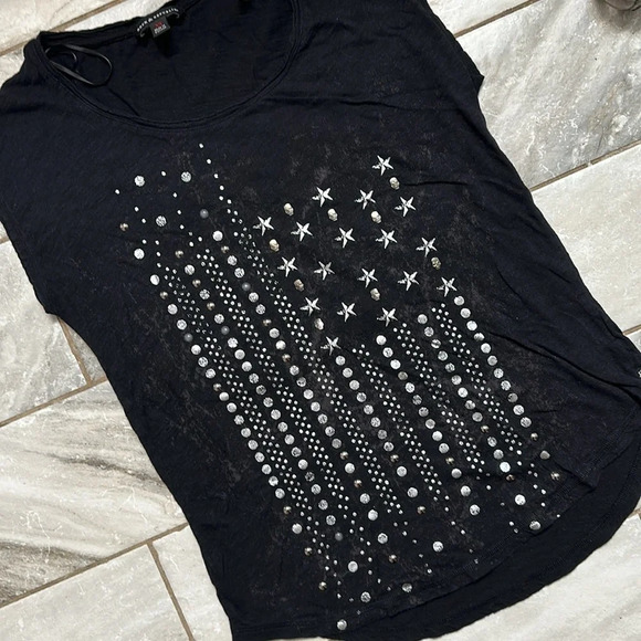 Rock and Republic Stars and Skulls Sleeveless Top Size XS - Picture 1 of 9